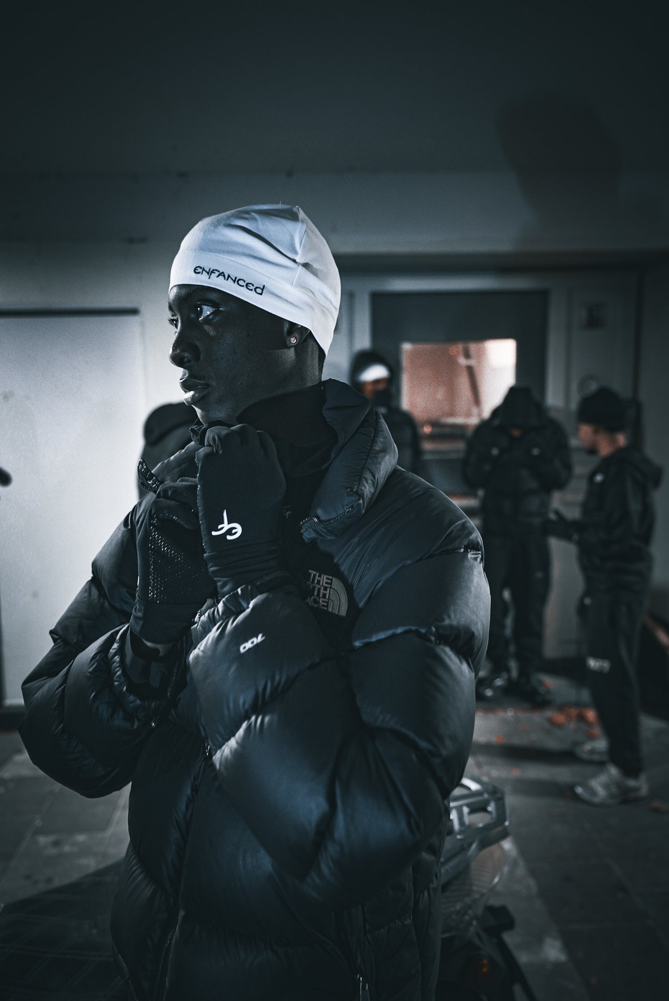 ENFANCED SKULLCAP - WHITE/BLACK