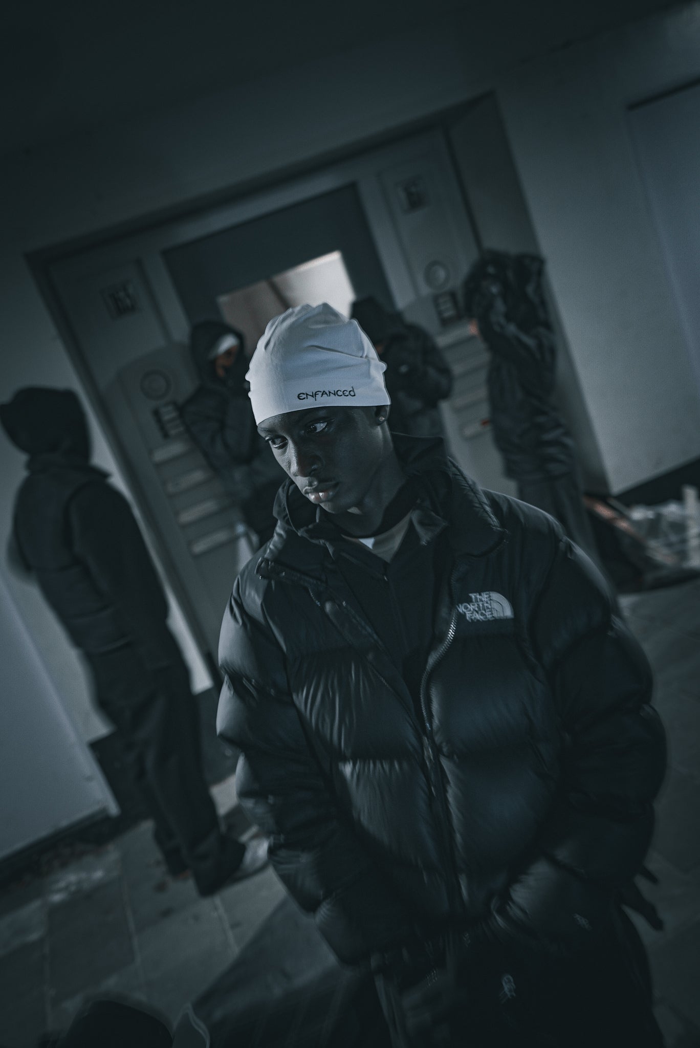 ENFANCED SKULLCAP - WHITE/BLACK